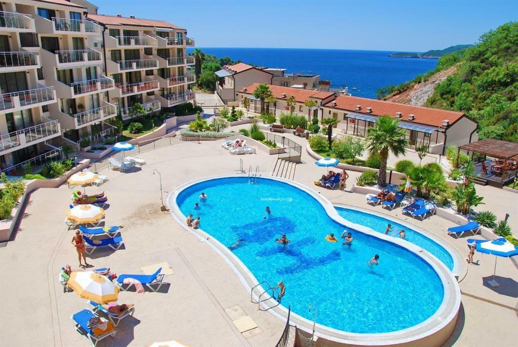 Apartamento Bh Rialto Sveti Stefan Exterior foto